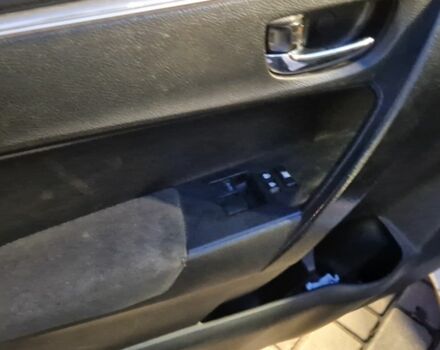 Білий Тойота Королла, об'ємом двигуна 1.3 л та пробігом 200 тис. км за 7500 $, фото 6 на Automoto.ua