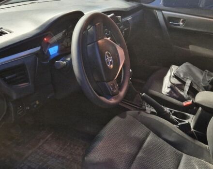 Білий Тойота Королла, об'ємом двигуна 1.3 л та пробігом 200 тис. км за 7500 $, фото 4 на Automoto.ua