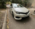 Белый Тойота Королла, объемом двигателя 1.8 л и пробегом 142 тыс. км за 12500 $, фото 2 на Automoto.ua