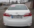 Белый Тойота Королла, объемом двигателя 1.3 л и пробегом 179 тыс. км за 10500 $, фото 10 на Automoto.ua