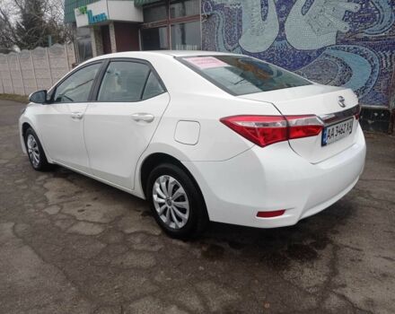Белый Тойота Королла, объемом двигателя 1.3 л и пробегом 179 тыс. км за 10500 $, фото 7 на Automoto.ua
