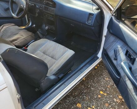 Белый Тойота Королла, объемом двигателя 0 л и пробегом 299 тыс. км за 1300 $, фото 5 на Automoto.ua