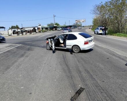 Білий Тойота Королла, об'ємом двигуна 0 л та пробігом 277 тис. км за 700 $, фото 1 на Automoto.ua