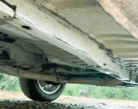 Белый Тойота Королла, объемом двигателя 1.5 л и пробегом 268 тыс. км за 800 $, фото 7 на Automoto.ua