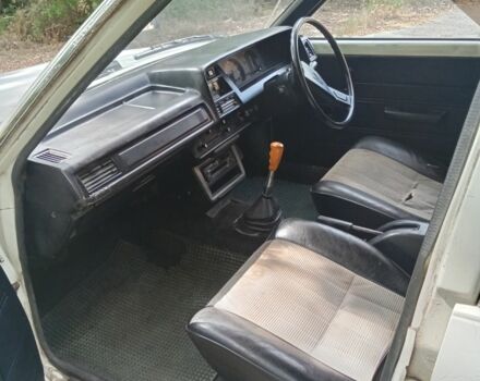 Белый Тойота Королла, объемом двигателя 1.3 л и пробегом 238 тыс. км за 595 $, фото 2 на Automoto.ua