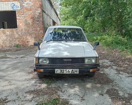 Белый Тойота Королла, объемом двигателя 1.3 л и пробегом 238 тыс. км за 595 $, фото 1 на Automoto.ua