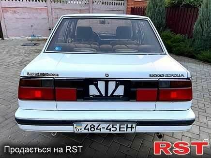 Білий Тойота Королла, об'ємом двигуна 1.5 л та пробігом 260 тис. км за 828 $, фото 5 на Automoto.ua