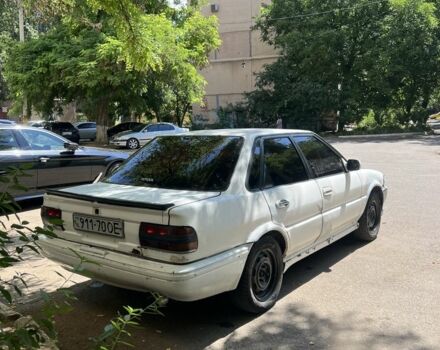 Білий Тойота Королла, об'ємом двигуна 1.5 л та пробігом 235 тис. км за 350 $, фото 3 на Automoto.ua