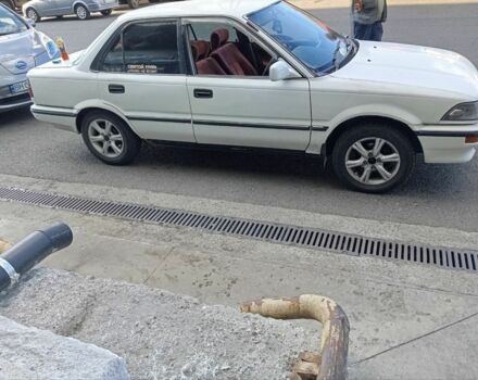 Белый Тойота Королла, объемом двигателя 1 л и пробегом 300 тыс. км за 1250 $, фото 7 на Automoto.ua