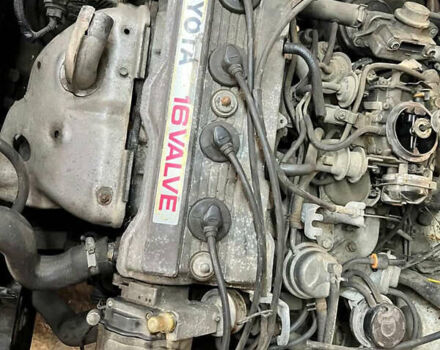 Белый Тойота Королла, объемом двигателя 0 л и пробегом 300 тыс. км за 300 $, фото 5 на Automoto.ua