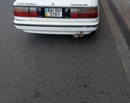 Белый Тойота Королла, объемом двигателя 1 л и пробегом 300 тыс. км за 1250 $, фото 5 на Automoto.ua