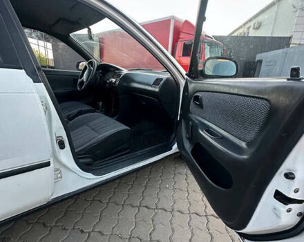 Белый Тойота Королла, объемом двигателя 1.6 л и пробегом 450 тыс. км за 2850 $, фото 1 на Automoto.ua