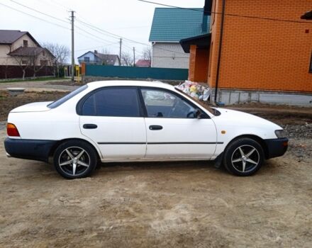 Білий Тойота Королла, об'ємом двигуна 1.3 л та пробігом 340 тис. км за 1900 $, фото 1 на Automoto.ua