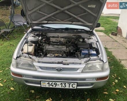 Белый Тойота Королла, объемом двигателя 1.3 л и пробегом 420 тыс. км за 3000 $, фото 14 на Automoto.ua