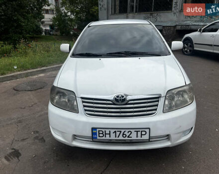 Белый Тойота Королла, объемом двигателя 1.6 л и пробегом 327 тыс. км за 4000 $, фото 1 на Automoto.ua