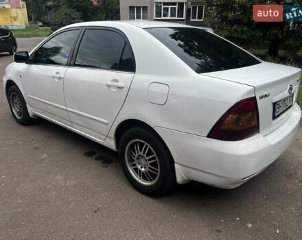 Белый Тойота Королла, объемом двигателя 1.6 л и пробегом 327 тыс. км за 4000 $, фото 5 на Automoto.ua