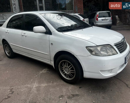 Белый Тойота Королла, объемом двигателя 1.6 л и пробегом 327 тыс. км за 4000 $, фото 2 на Automoto.ua