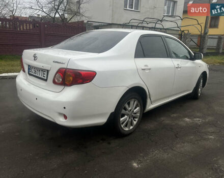 Белый Тойота Королла, объемом двигателя 1.6 л и пробегом 290 тыс. км за 5950 $, фото 5 на Automoto.ua