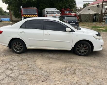 Белый Тойота Королла, объемом двигателя 1.6 л и пробегом 330 тыс. км за 6500 $, фото 2 на Automoto.ua