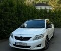 Белый Тойота Королла, объемом двигателя 1.8 л и пробегом 241 тыс. км за 4300 $, фото 1 на Automoto.ua