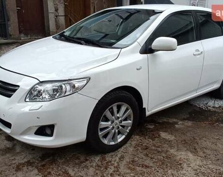 Белый Тойота Королла, объемом двигателя 1.6 л и пробегом 185 тыс. км за 6800 $, фото 2 на Automoto.ua