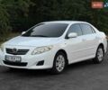 Белый Тойота Королла, объемом двигателя 1.79 л и пробегом 203 тыс. км за 8800 $, фото 1 на Automoto.ua