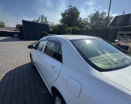 Белый Тойота Королла, объемом двигателя 1.6 л и пробегом 230 тыс. км за 5700 $, фото 4 на Automoto.ua