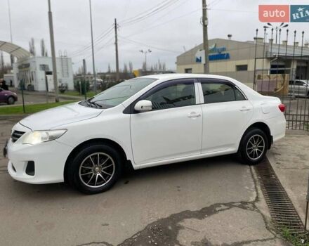 Белый Тойота Королла, объемом двигателя 1.33 л и пробегом 189 тыс. км за 7199 $, фото 7 на Automoto.ua
