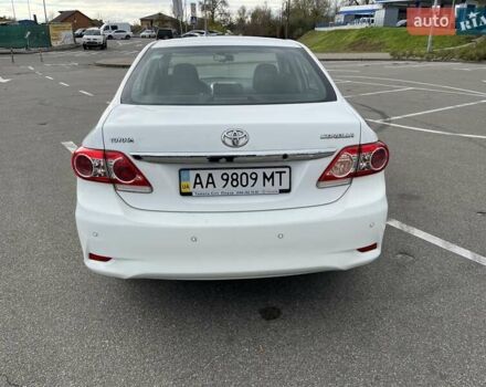 Белый Тойота Королла, объемом двигателя 1.6 л и пробегом 153 тыс. км за 9800 $, фото 1 на Automoto.ua