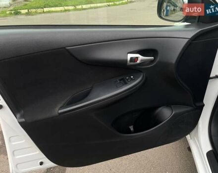 Белый Тойота Королла, объемом двигателя 1.33 л и пробегом 189 тыс. км за 7199 $, фото 14 на Automoto.ua