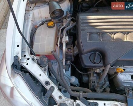 Білий Тойота Королла, об'ємом двигуна 1.33 л та пробігом 230 тис. км за 6200 $, фото 10 на Automoto.ua