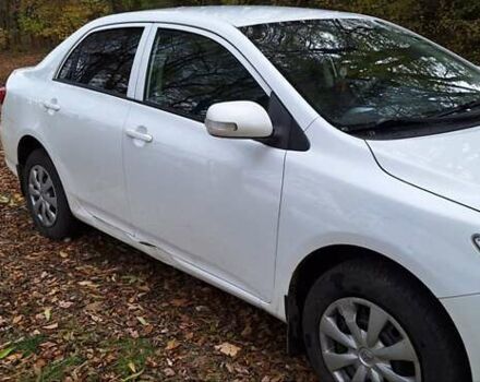 Белый Тойота Королла, объемом двигателя 1.3 л и пробегом 279 тыс. км за 6500 $, фото 10 на Automoto.ua