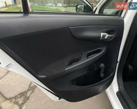 Белый Тойота Королла, объемом двигателя 1.33 л и пробегом 189 тыс. км за 7199 $, фото 18 на Automoto.ua