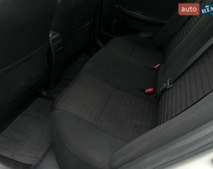 Белый Тойота Королла, объемом двигателя 1.33 л и пробегом 189 тыс. км за 7199 $, фото 17 на Automoto.ua