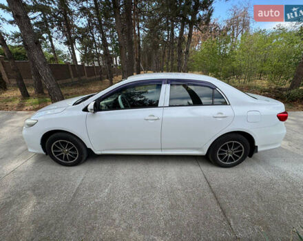 Белый Тойота Королла, объемом двигателя 1.33 л и пробегом 188 тыс. км за 6600 $, фото 5 на Automoto.ua