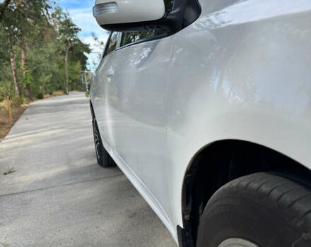 Белый Тойота Королла, объемом двигателя 1.33 л и пробегом 188 тыс. км за 6600 $, фото 7 на Automoto.ua