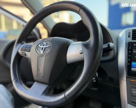 Белый Тойота Королла, объемом двигателя 1.6 л и пробегом 200 тыс. км за 9990 $, фото 27 на Automoto.ua