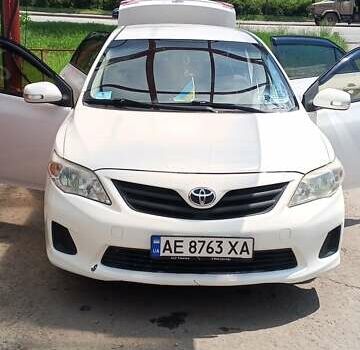 Білий Тойота Королла, об'ємом двигуна 1.3 л та пробігом 213 тис. км за 7250 $, фото 11 на Automoto.ua