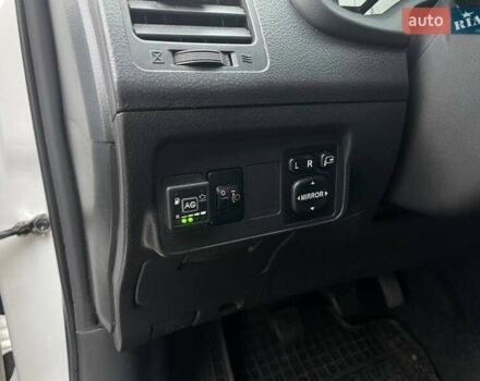 Белый Тойота Королла, объемом двигателя 1.33 л и пробегом 189 тыс. км за 7199 $, фото 15 на Automoto.ua