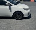 Білий Тойота Королла, об'ємом двигуна 1.3 л та пробігом 330 тис. км за 7000 $, фото 5 на Automoto.ua
