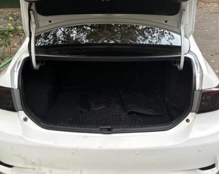 Белый Тойота Королла, объемом двигателя 1.6 л и пробегом 120 тыс. км за 8900 $, фото 7 на Automoto.ua