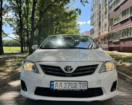 Белый Тойота Королла, объемом двигателя 1.33 л и пробегом 123 тыс. км за 4950 $, фото 1 на Automoto.ua