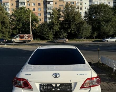 Белый Тойота Королла, объемом двигателя 1.3 л и пробегом 186 тыс. км за 7300 $, фото 3 на Automoto.ua