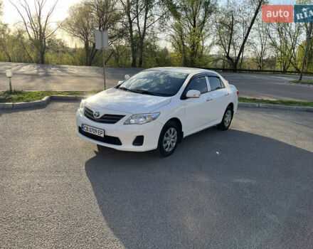 Белый Тойота Королла, объемом двигателя 1.3 л и пробегом 184 тыс. км за 7000 $, фото 2 на Automoto.ua