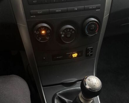 Белый Тойота Королла, объемом двигателя 1.6 л и пробегом 120 тыс. км за 8900 $, фото 4 на Automoto.ua