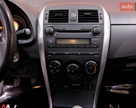 Белый Тойота Королла, объемом двигателя 1.6 л и пробегом 119 тыс. км за 7900 $, фото 18 на Automoto.ua