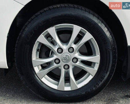 Білий Тойота Королла, об'ємом двигуна 1.33 л та пробігом 243 тис. км за 7399 $, фото 39 на Automoto.ua