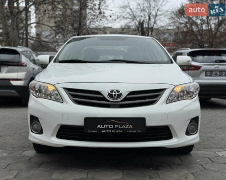 Белый Тойота Королла, объемом двигателя 1.3 л и пробегом 117 тыс. км за 8500 $, фото 2 на Automoto.ua