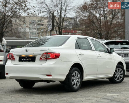 Белый Тойота Королла, объемом двигателя 1.3 л и пробегом 117 тыс. км за 8500 $, фото 24 на Automoto.ua