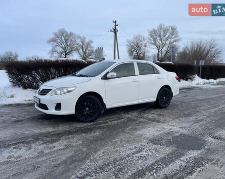 Белый Тойота Королла, объемом двигателя 1.33 л и пробегом 197 тыс. км за 4999 $, фото 1 на Automoto.ua